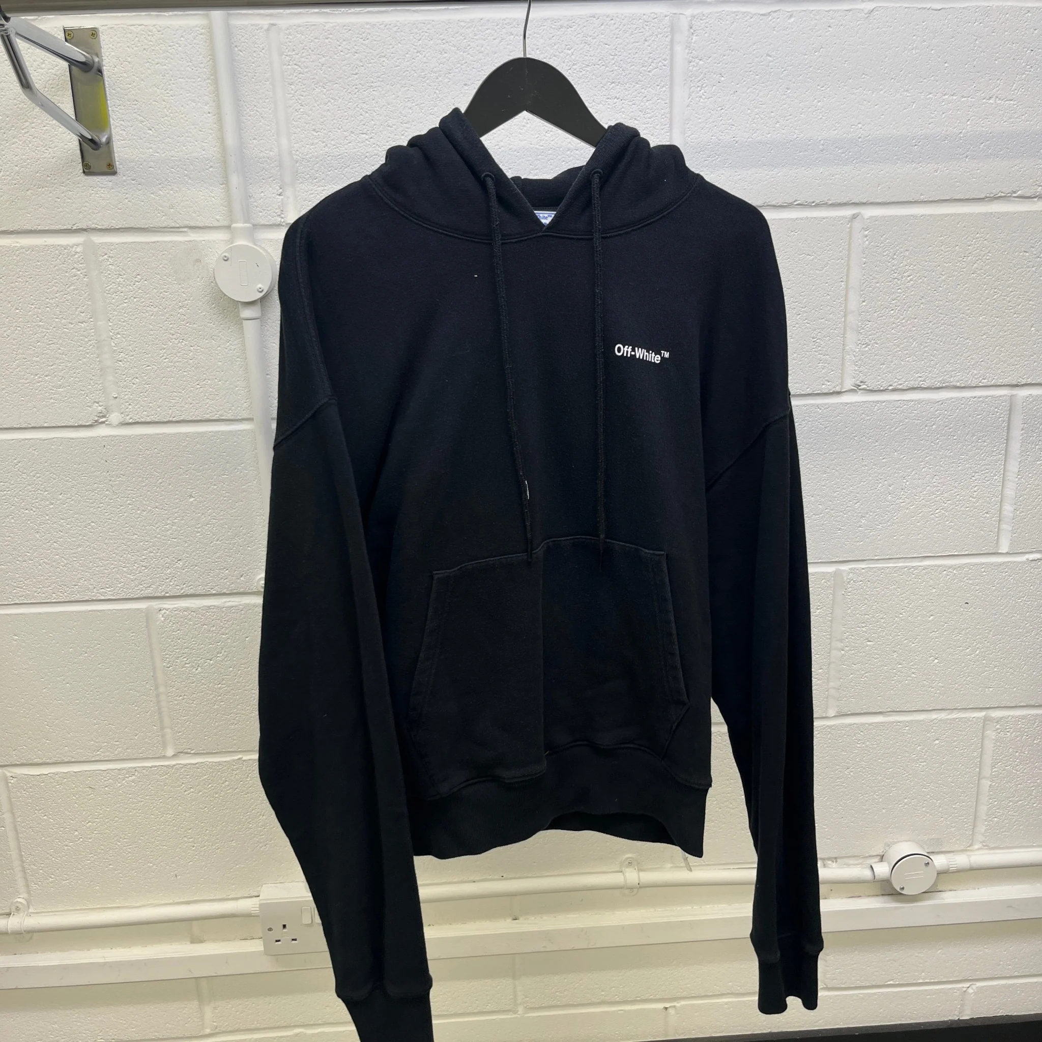 Men's Caravaggio Arrow Logo Hoodie Black Size M - Image 10