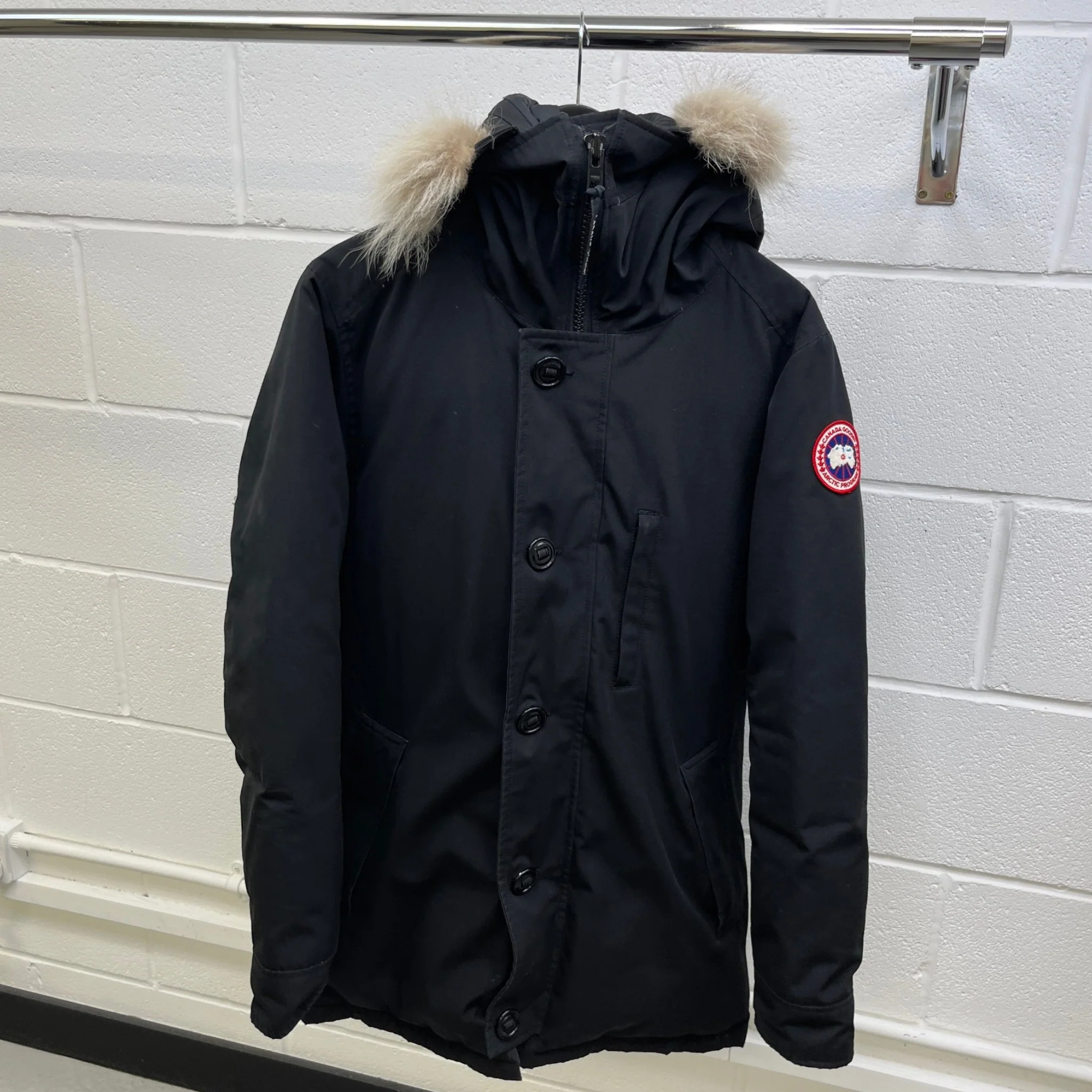 Men's Chateau Parka Down Jacket Black Size M - Image 8