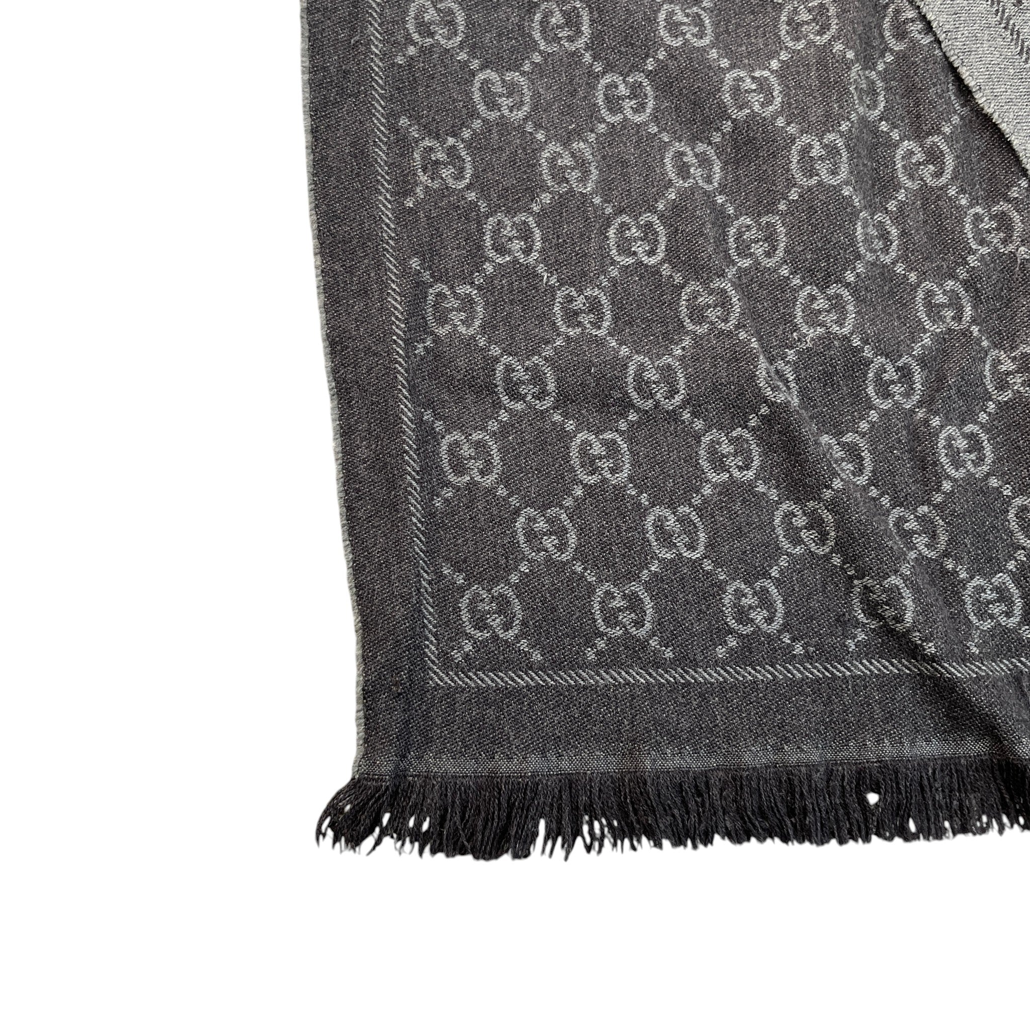 Men's Gg Supreme Scarf Grey - Image 10