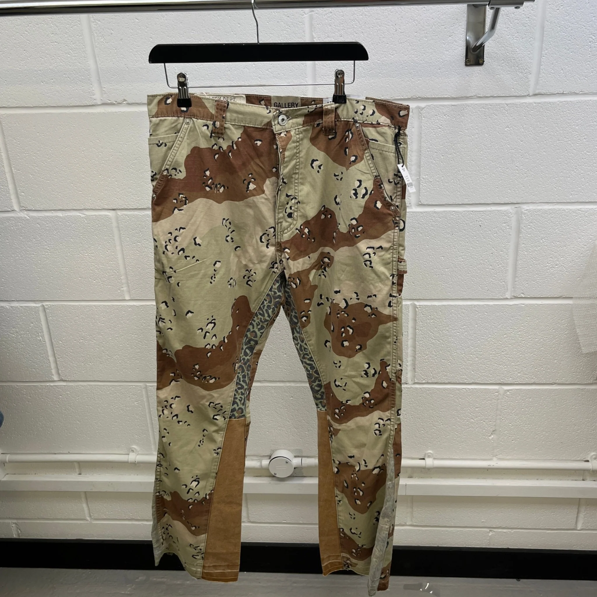 Men's La Flare Trousers Brown Size Waist 34" - Image 12