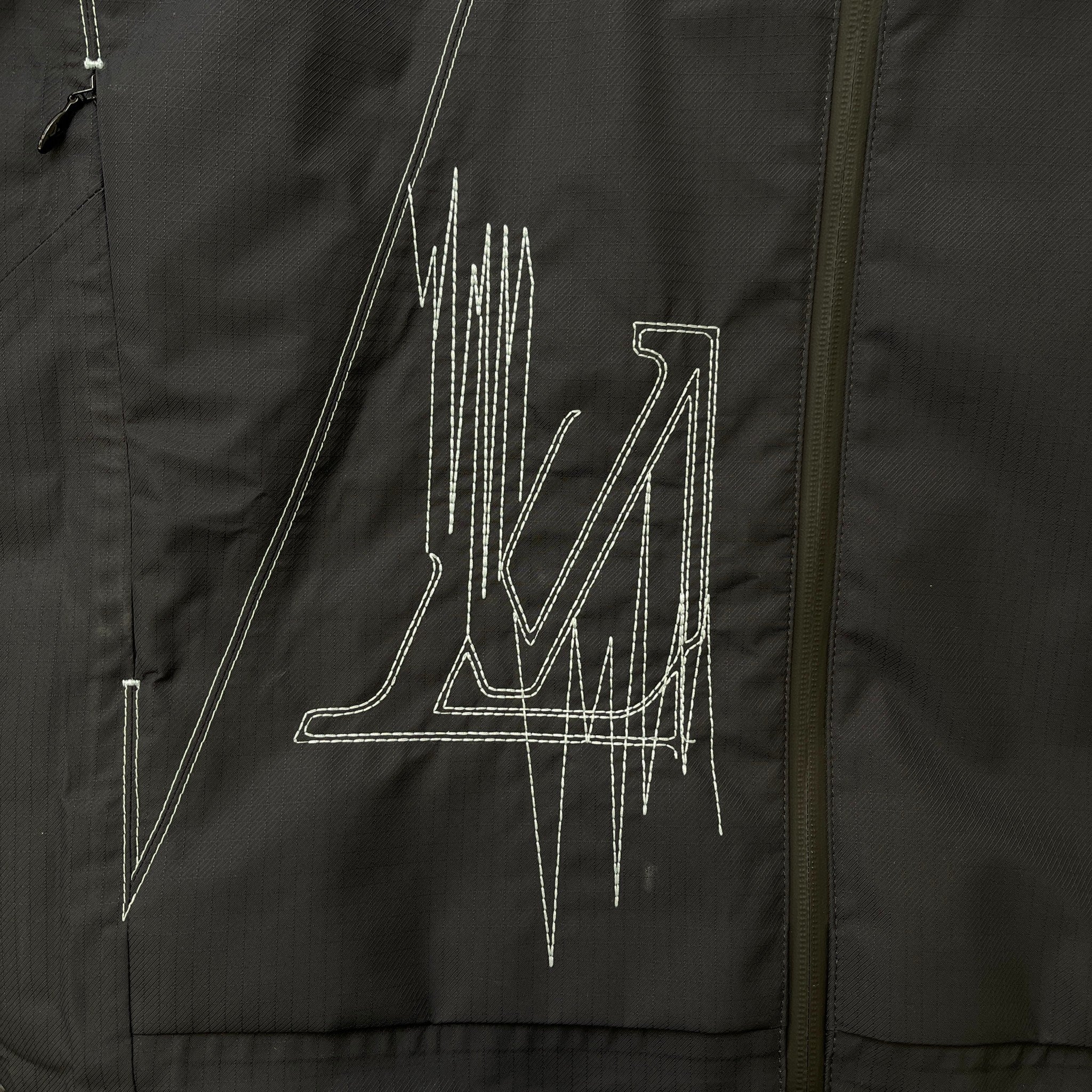 Men's Lv Frequency Technical Hooded Blouson Windbreaker Navy Size IT 52 / XL - Image 7