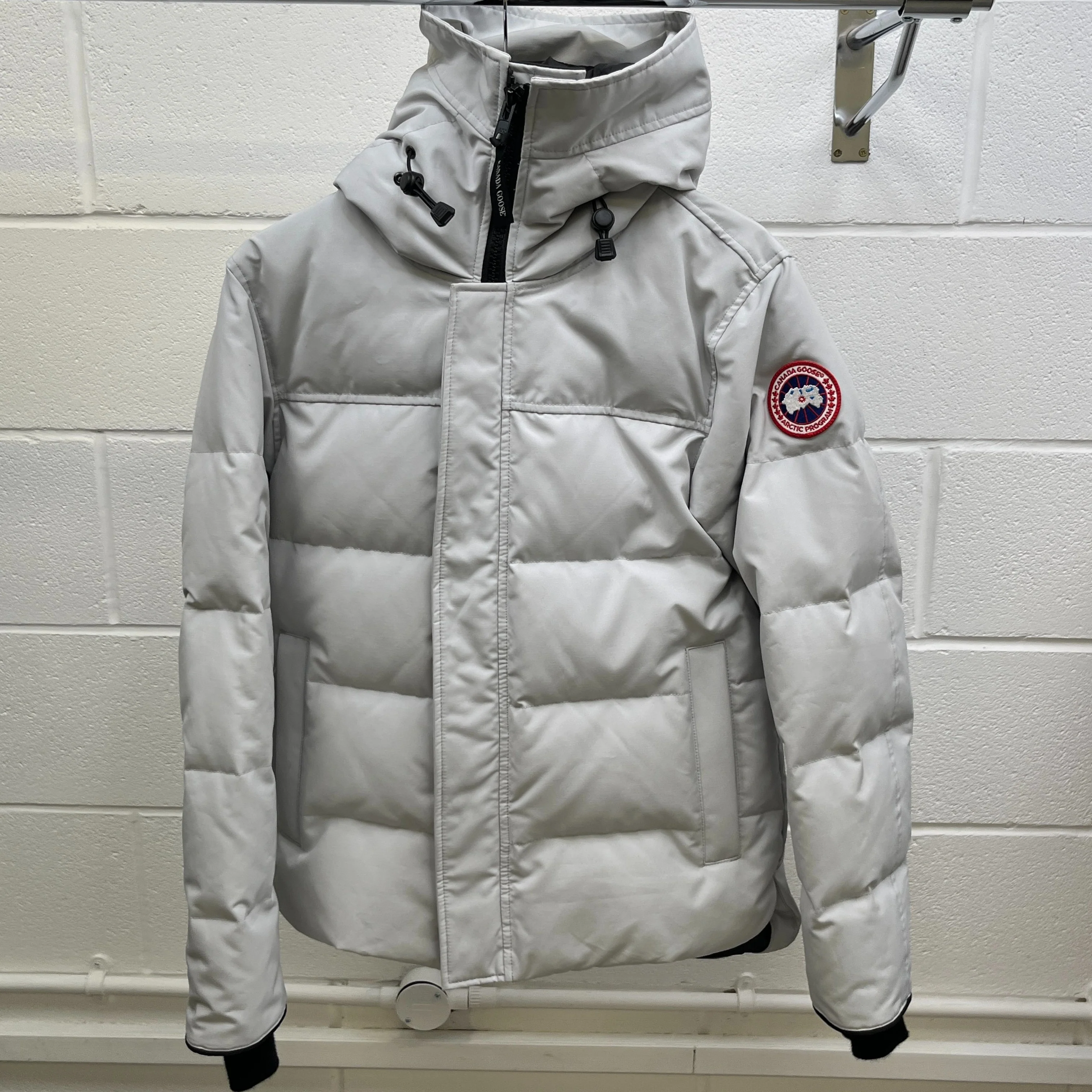 Men's Macmillan Parka Down Jacket Grey Size M - Image 8
