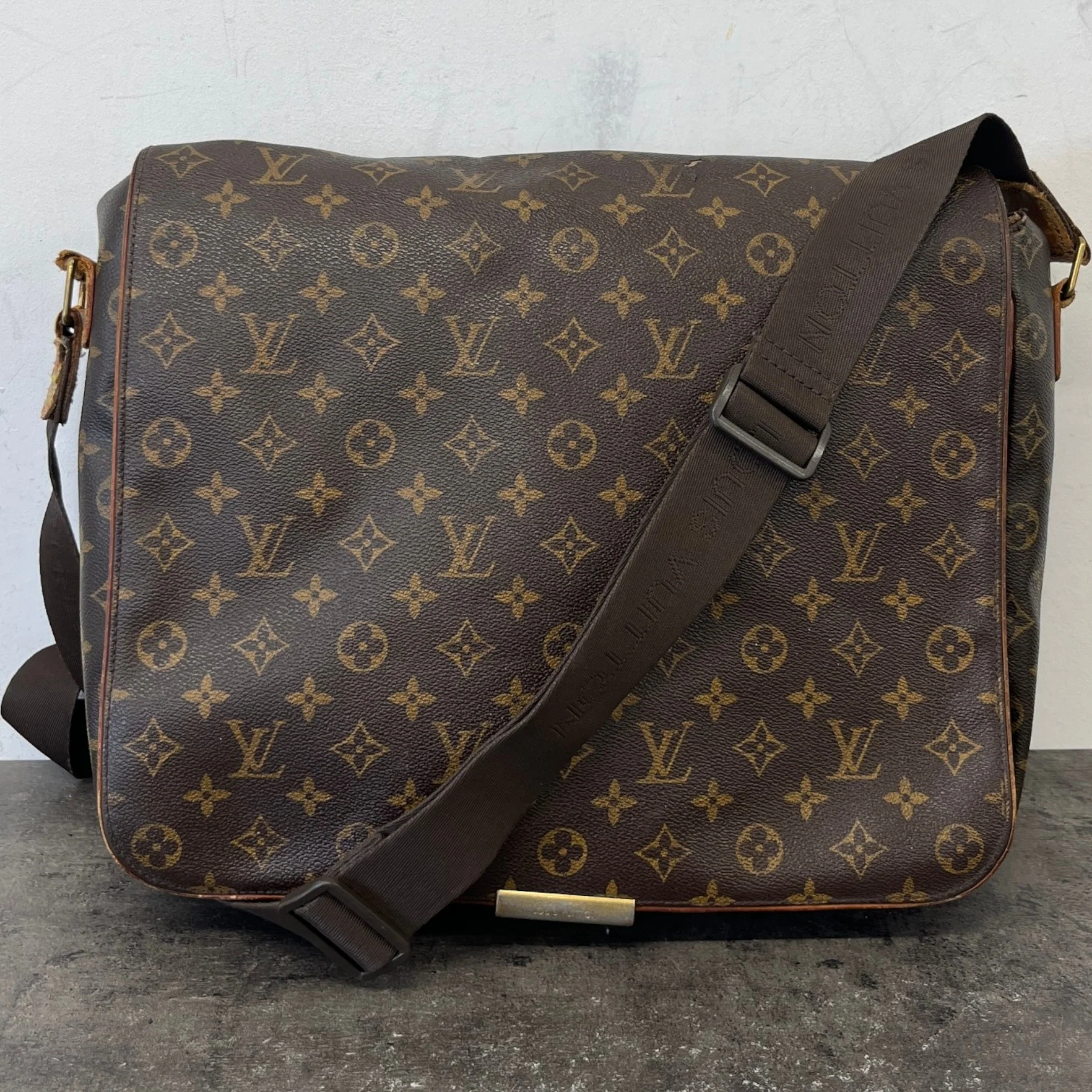 Men's Monogram Abbesses Messenger Bag Brown - Image 14