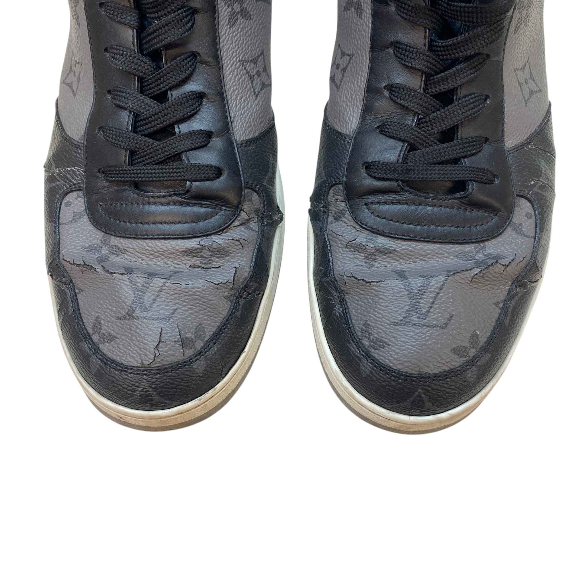 Men's Monogram Eclipse Rivoli Low Trainers Black Size EU 44 / UK 10 - Image 14