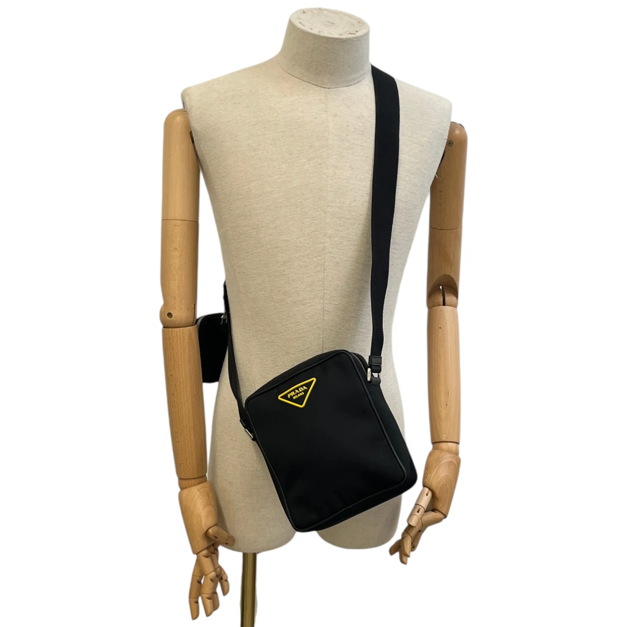 Men's Plaque Logo Messenger Bag Black - Image 2