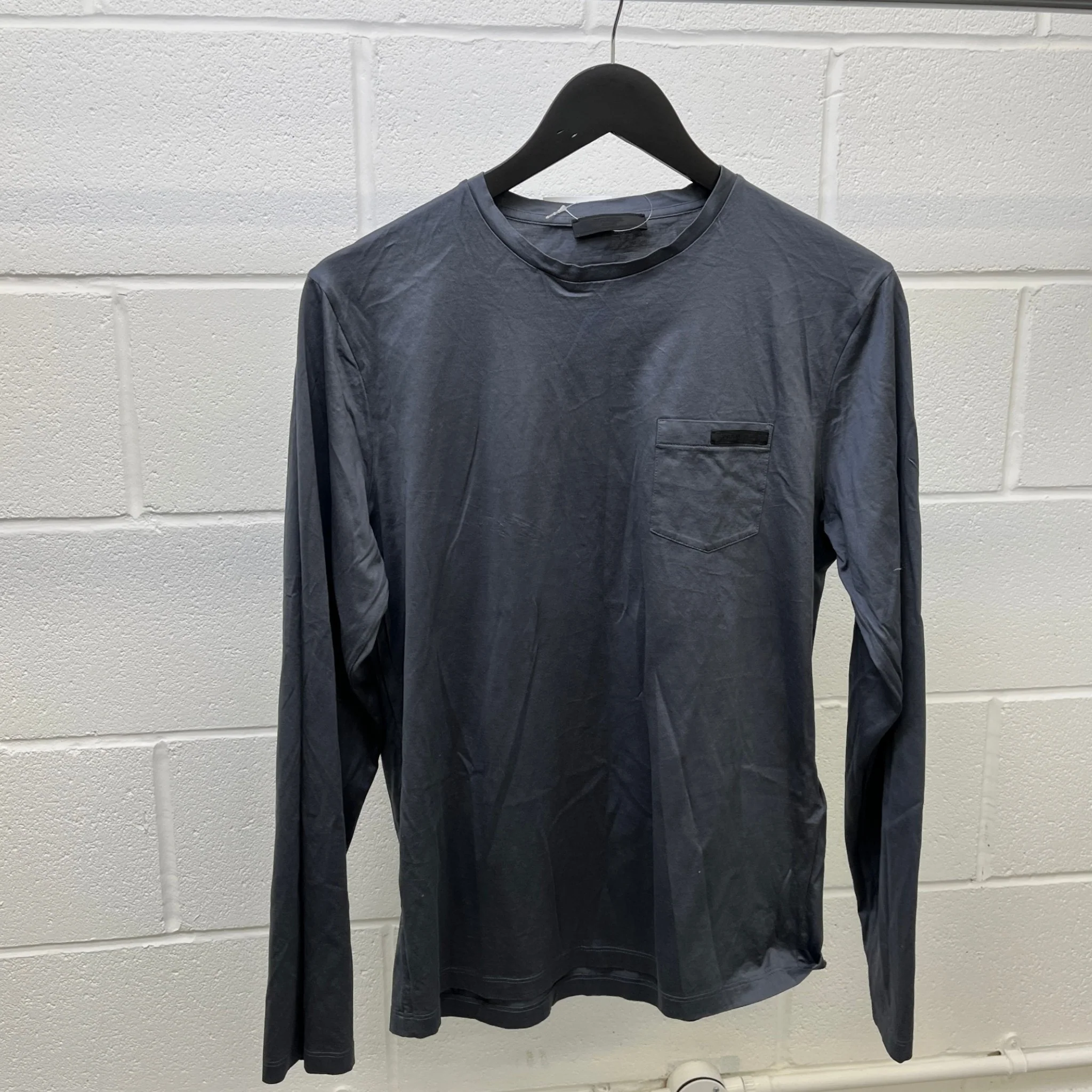Men's Plaque Logo T-Shirt Grey Size M - Image 9