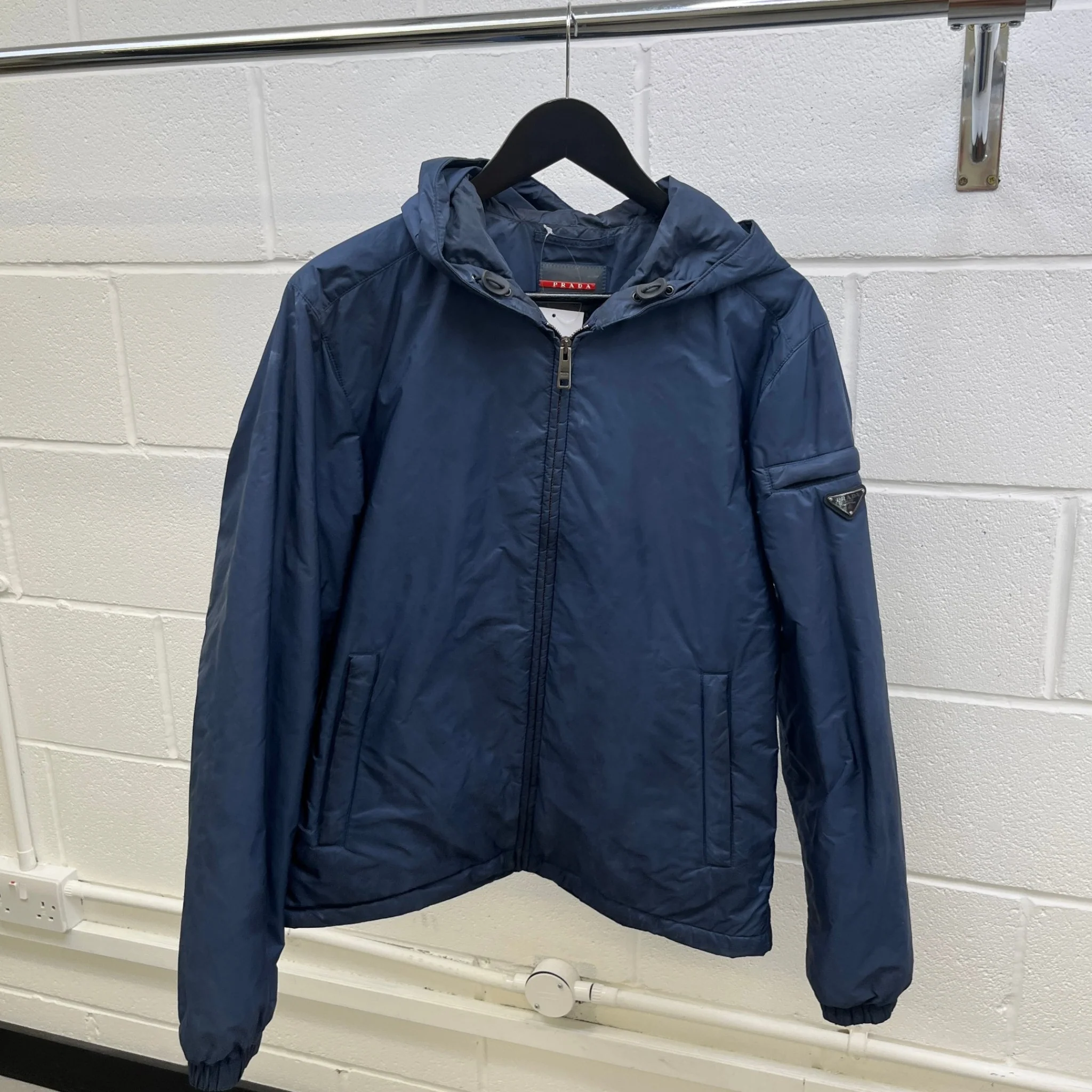 Men's Plaque Logo Windbreaker Navy Size L - Image 9