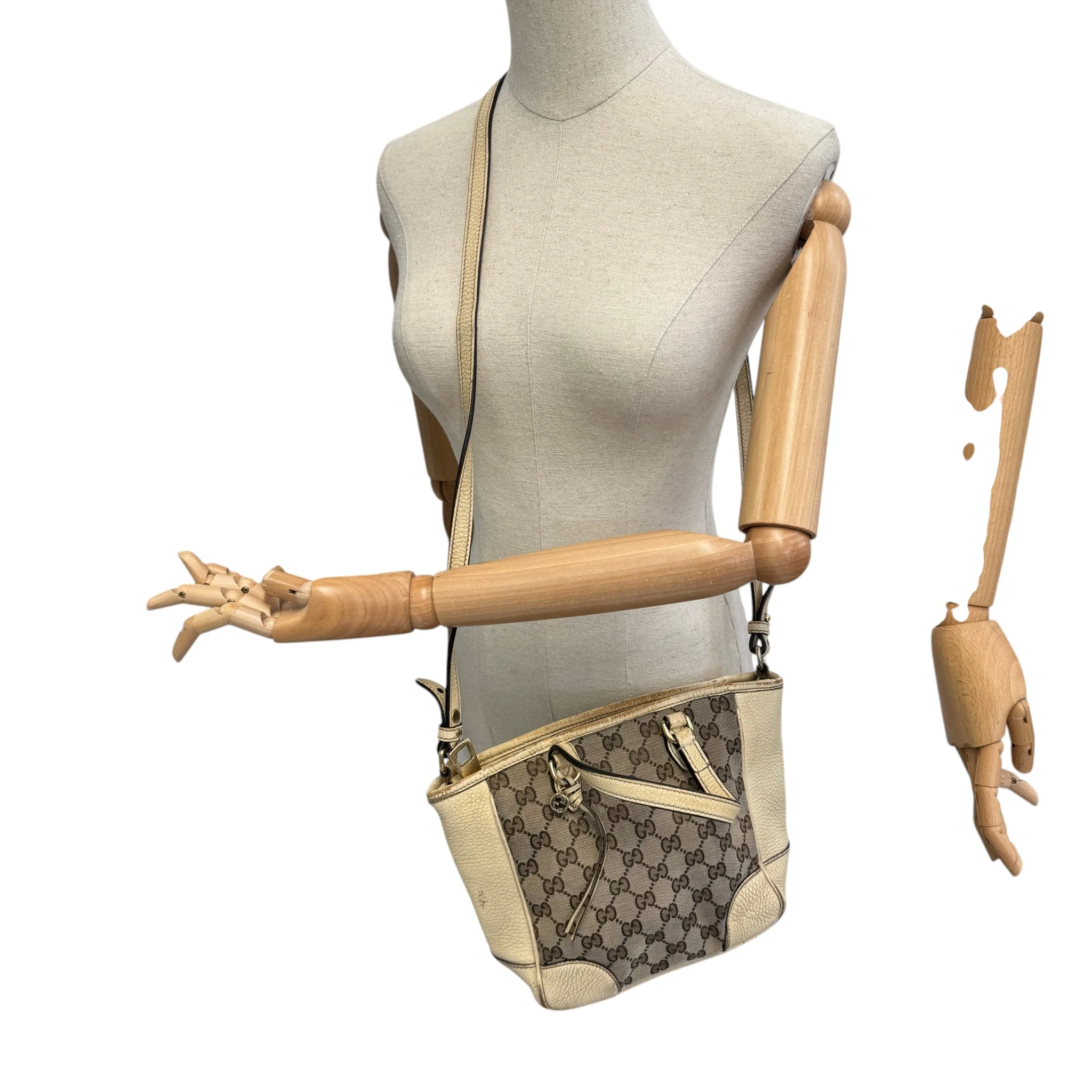 Women's Bree Gg Supreme Handbag Cream - Image 2