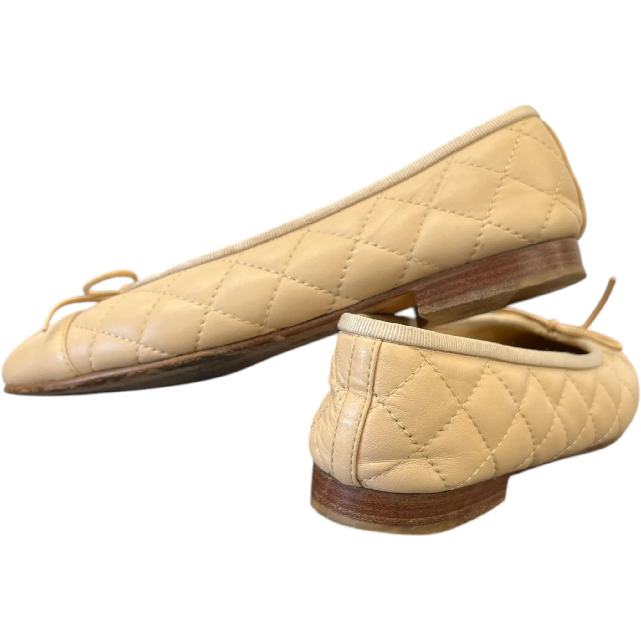 Women's Cc Quilted Ballet Flat Slides Beige Size EU 35 / UK 2 - Image 10