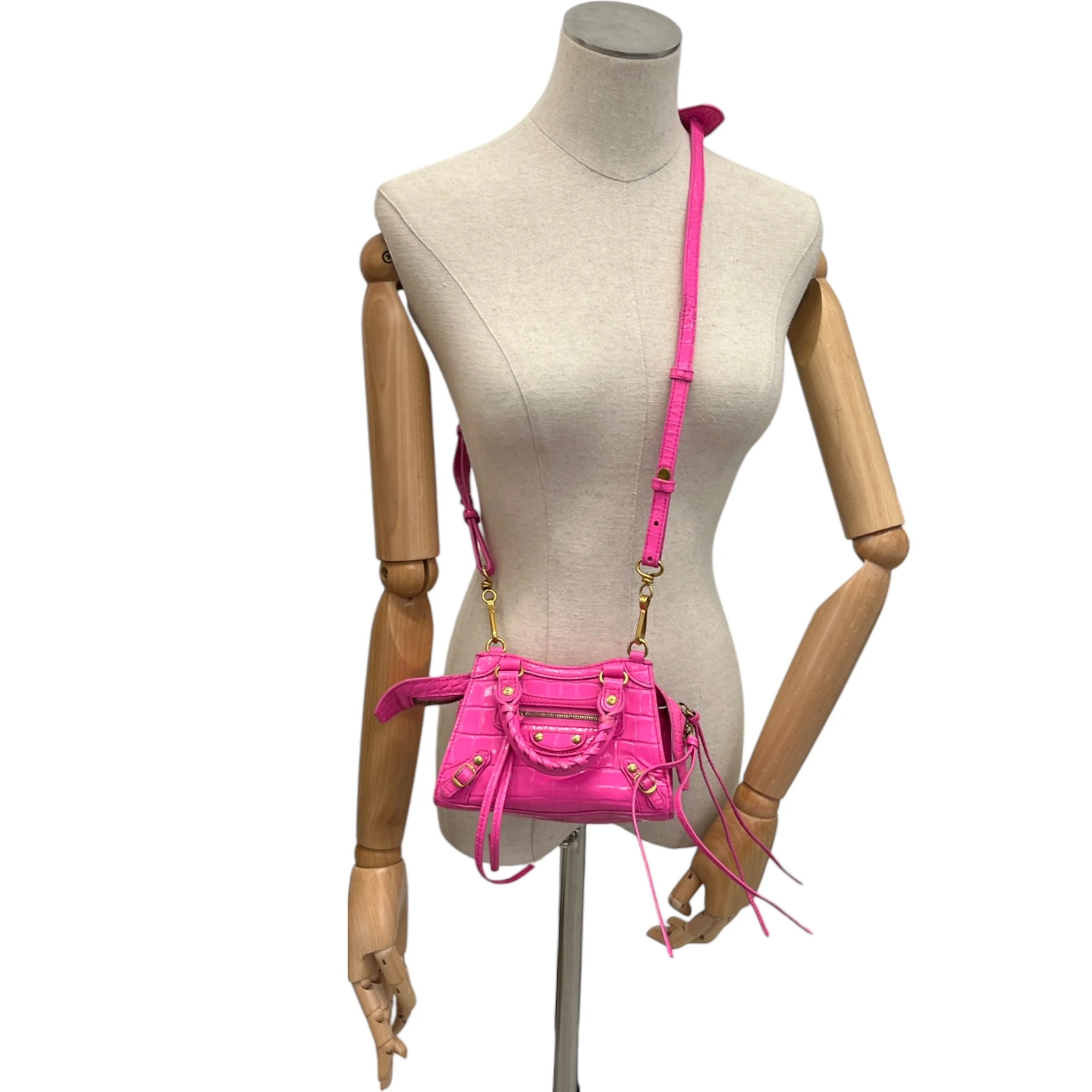 Women's Le City Nano Croc-Embossed Bag Pink - Image 2