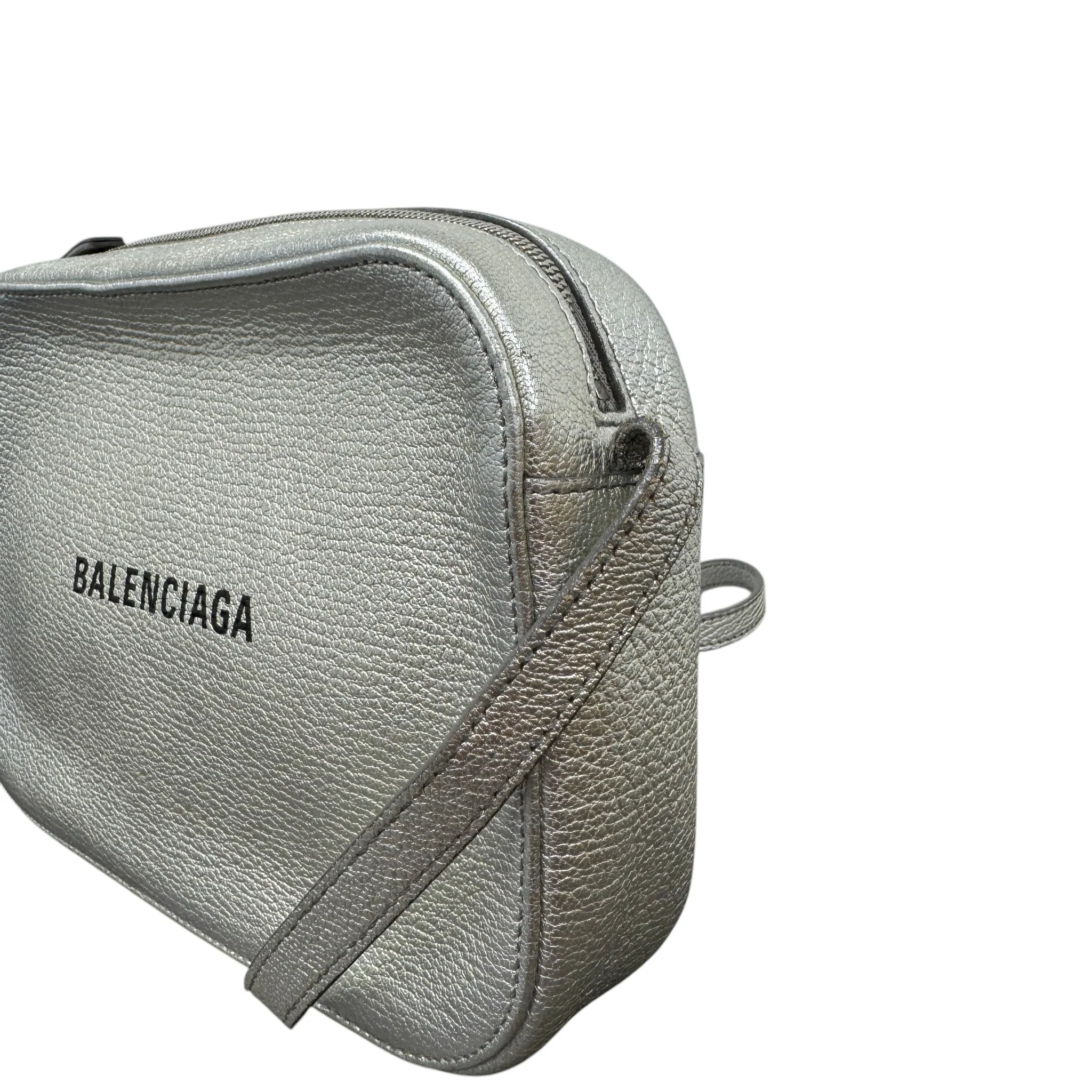 Women's Logo Print Camera Bag Silver - Image 4