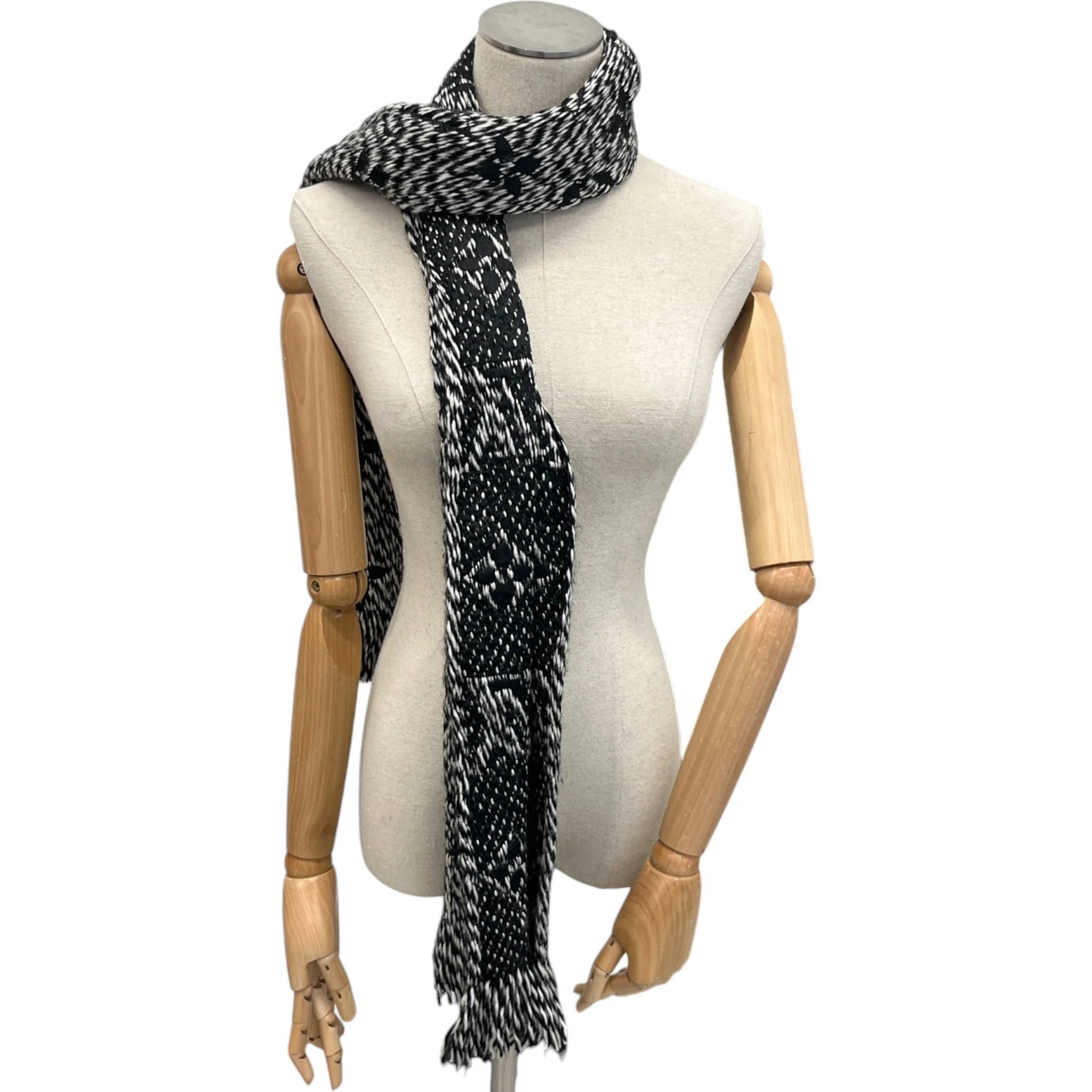 Women's Logomania Scarf Black - Image 2