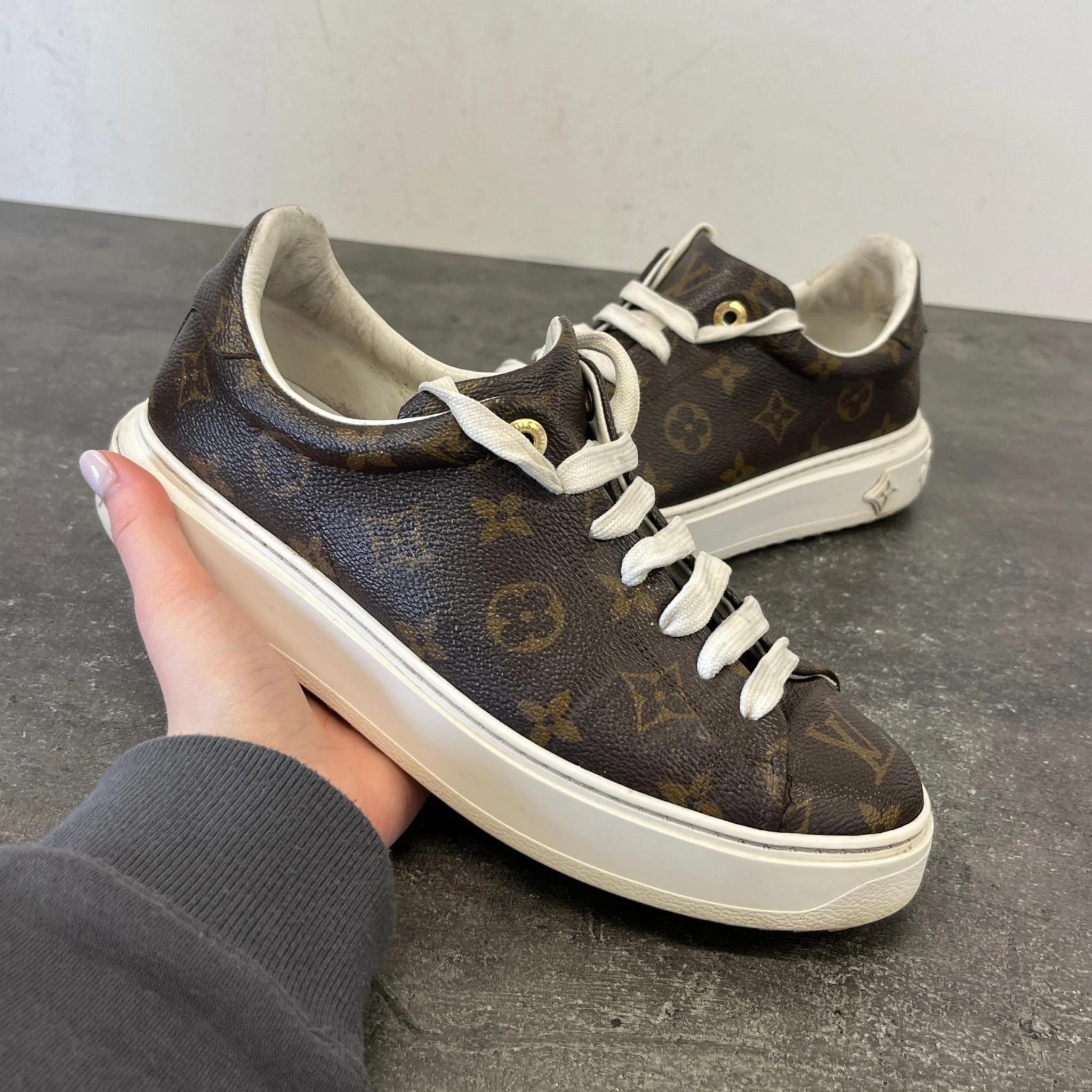 Women's Monogram Time Out Low Trainers Brown Size EU 38 / UK 5 - Image 12