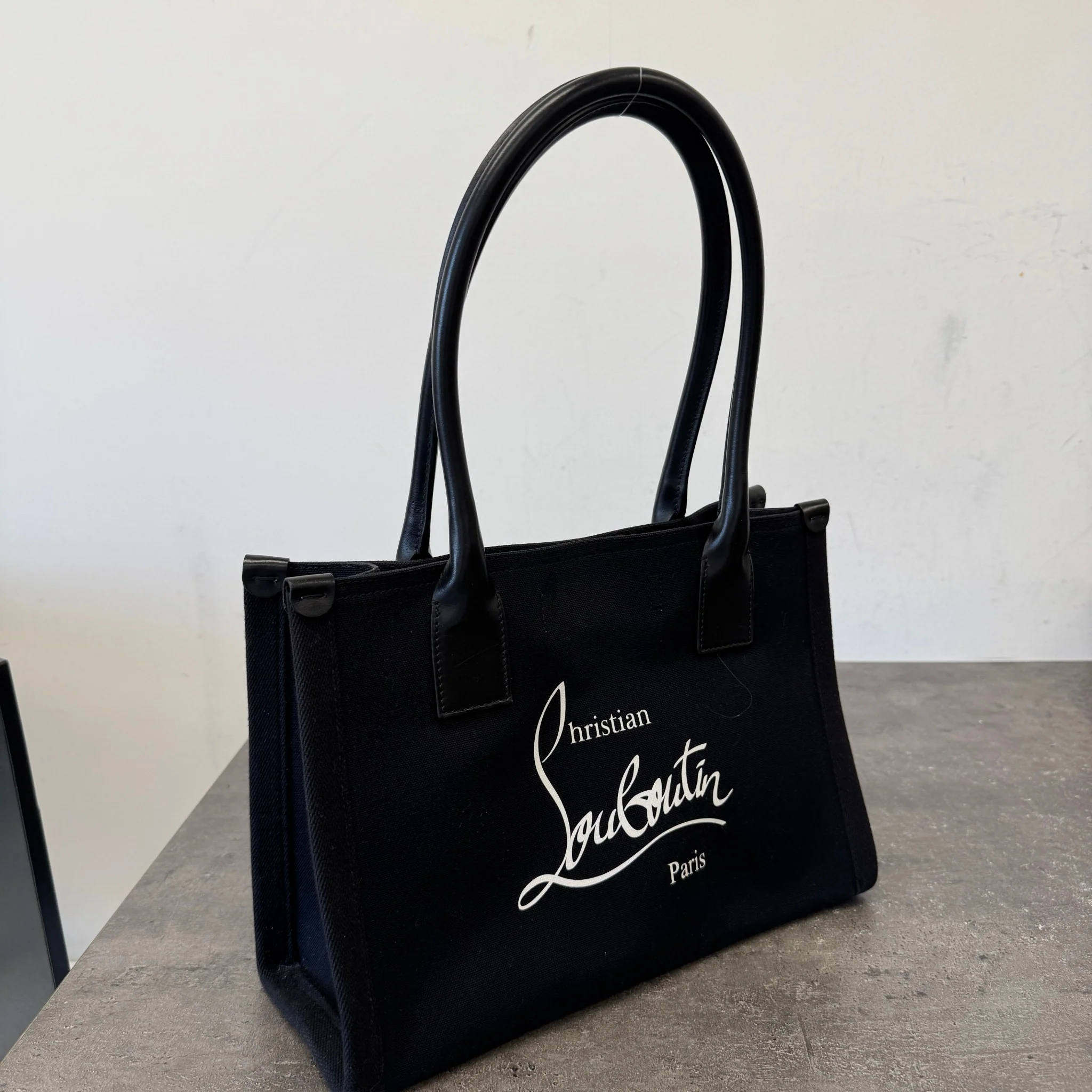 Women's Nastroloubi Handbag Black - Image 11