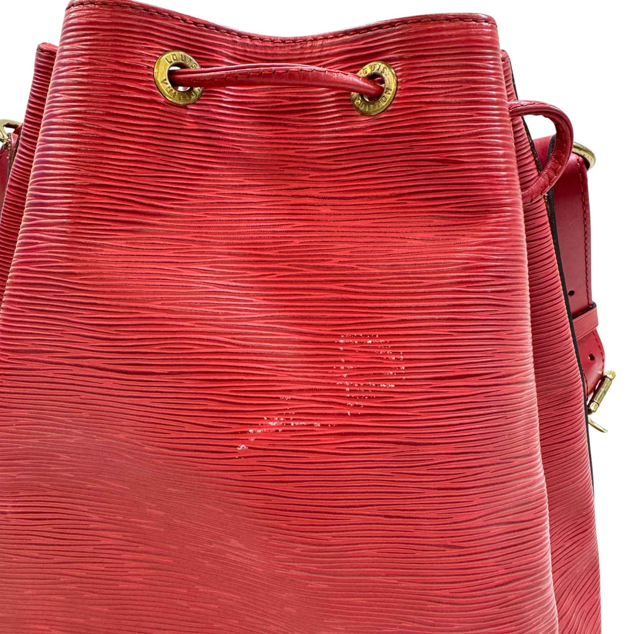 Women's Noe Epi Leather Bag Red - Image 13