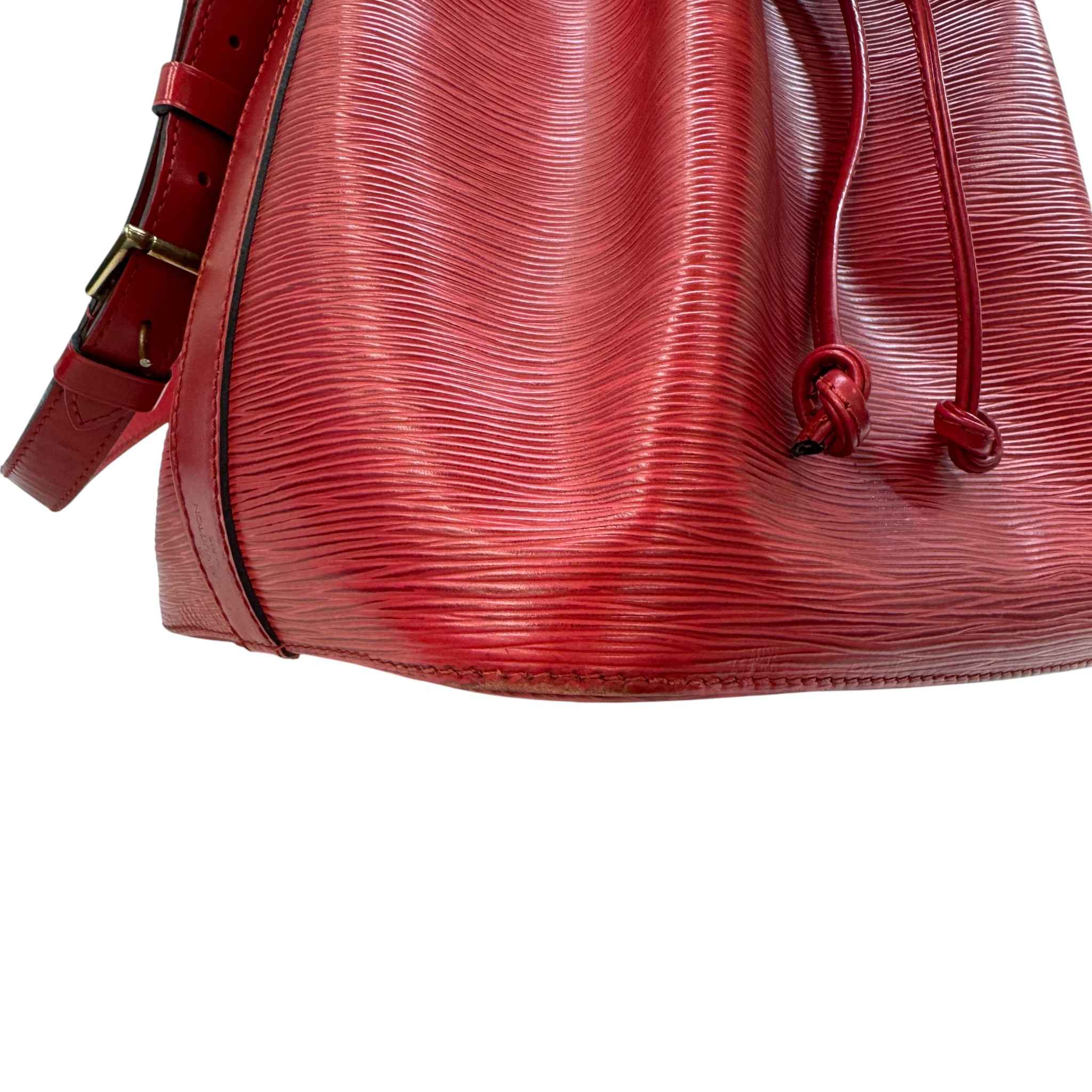 Women's Noe Epi Leather Bag Red - Image 14