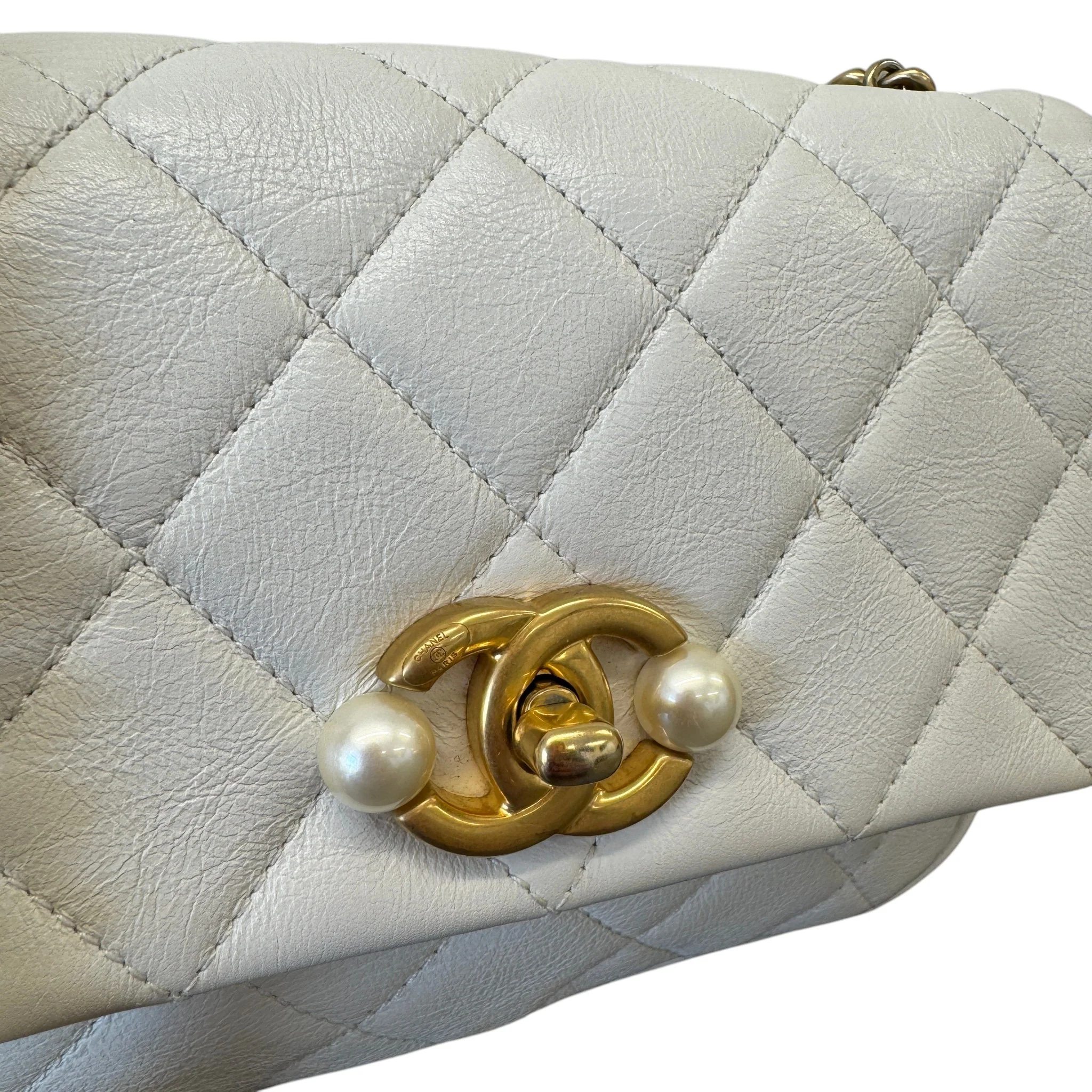 Women's Pearl Side Flap Bag White - Image 6