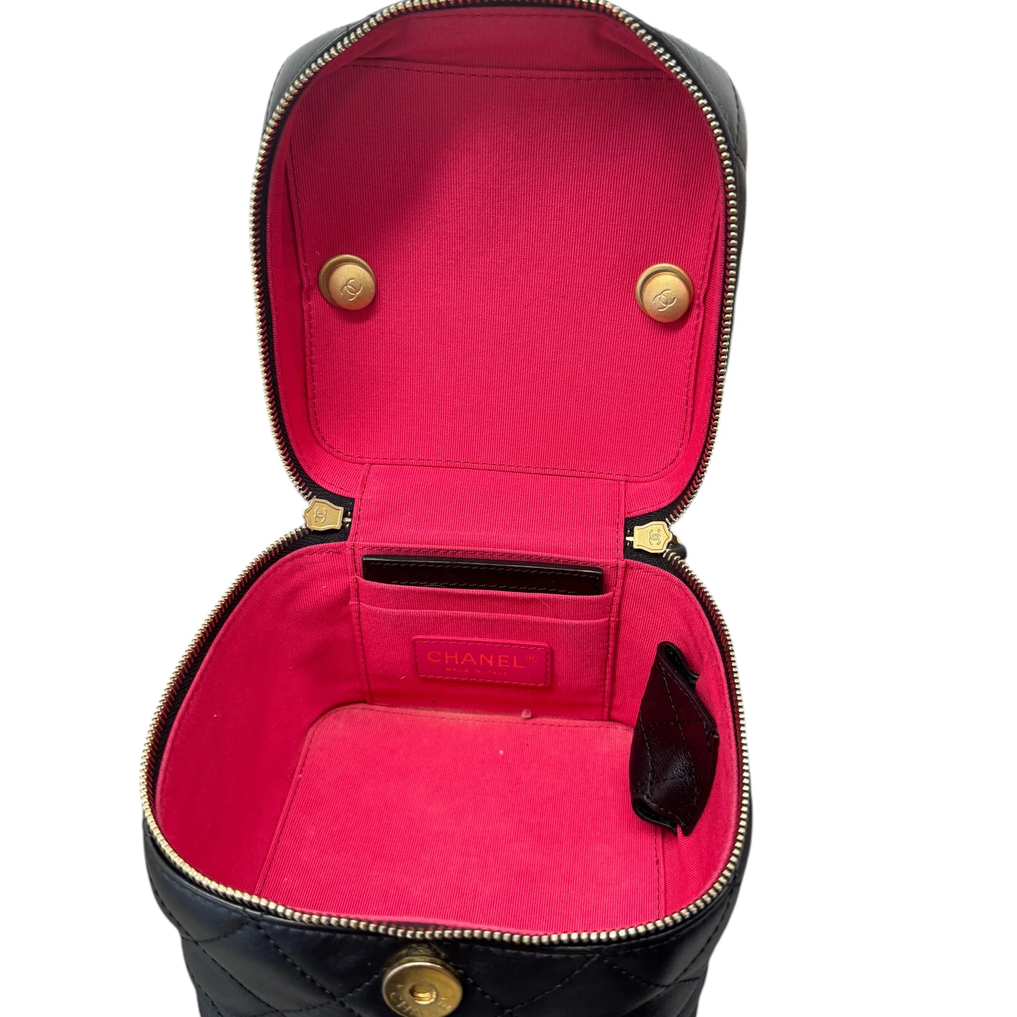 Women's Quilted Vanity Bag Black - Image 12