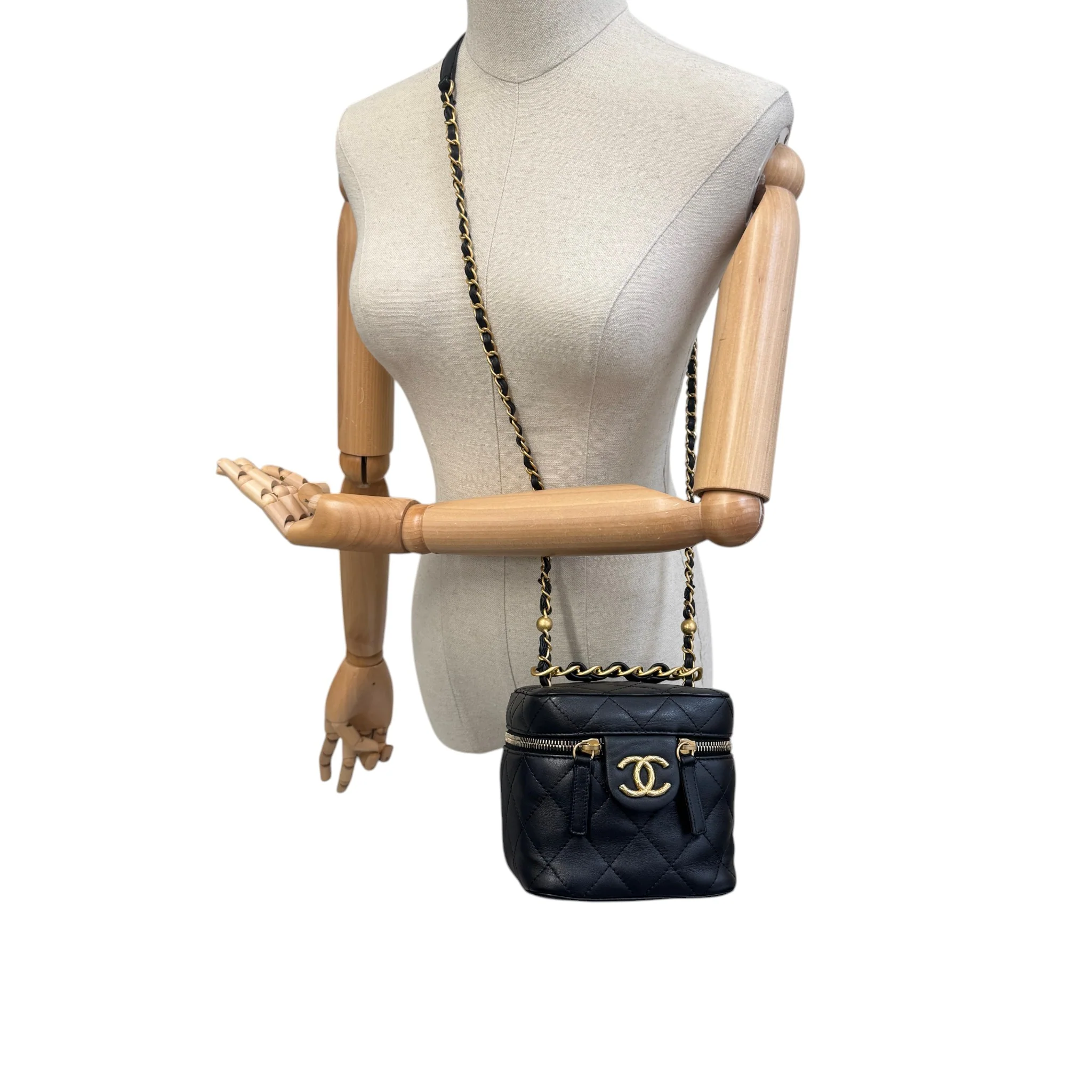 Women's Quilted Vanity Bag Black - Image 2