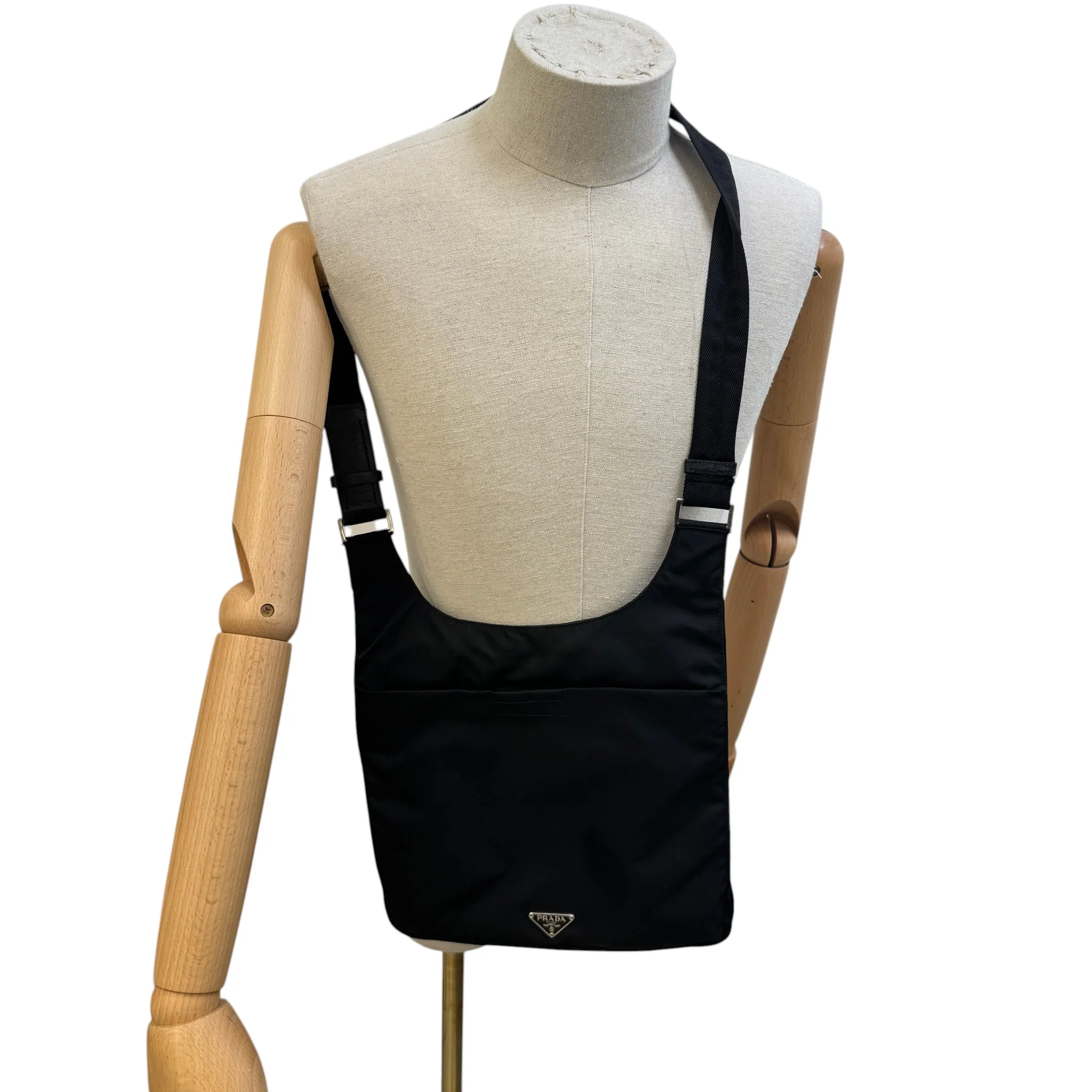 Women's Re-Nylon Plaque Logo Bag Black - Image 2