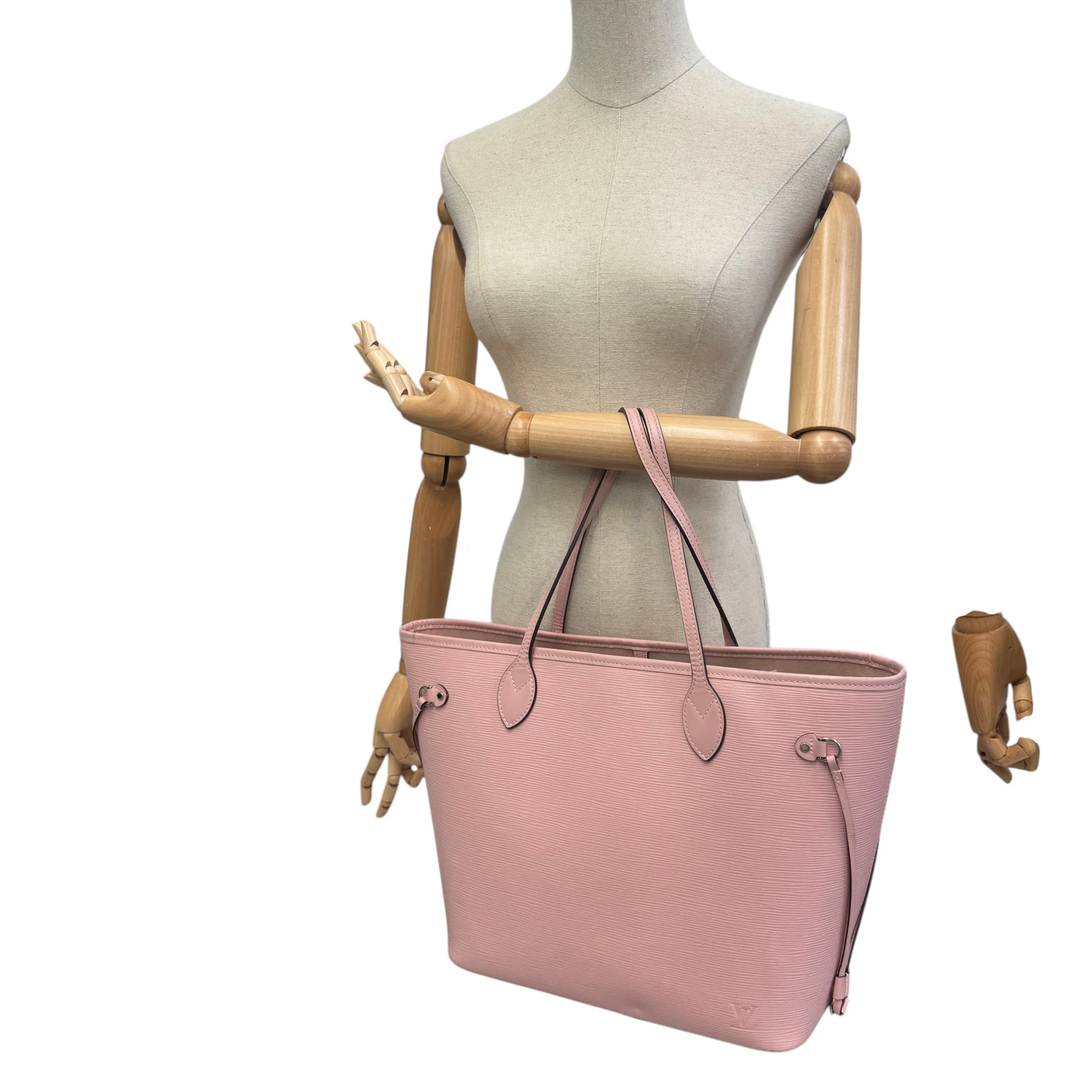 Women's Rose Ballerine Epi Neverfull Mm Bag Pink - Image 2