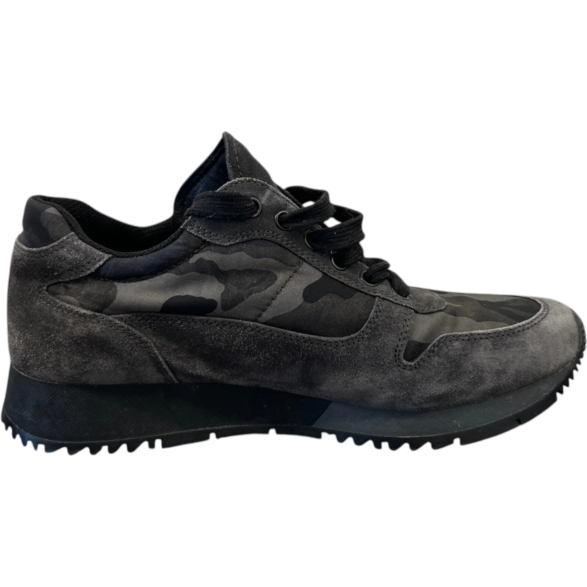Women's Runner Camo Low Trainers Black Size EU 35.5 / UK 2.5 - Image 4